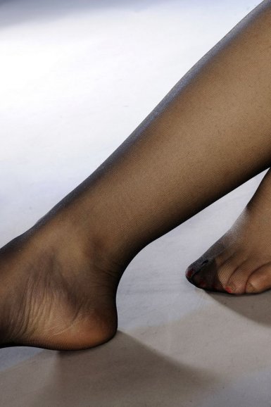 “kaiyun”霞浦县下村村农民油画队: 执起画笔绘山村(图1) 开云体育下载