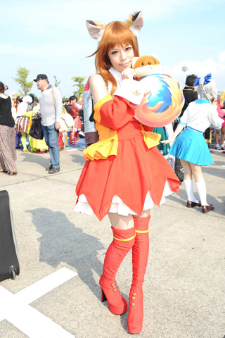 朗读者—任哲的油画新作【开云体育app下载】(图1) 开云体育app下载